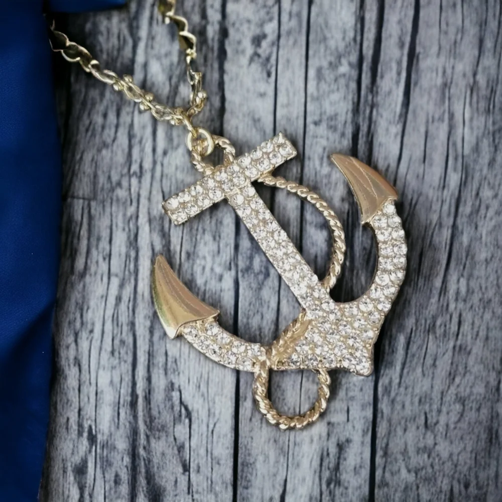 NWT Hand Crafted Rhinestone Anchor Pendant Goldtone Finish Necklace - Picture 5 of 12
